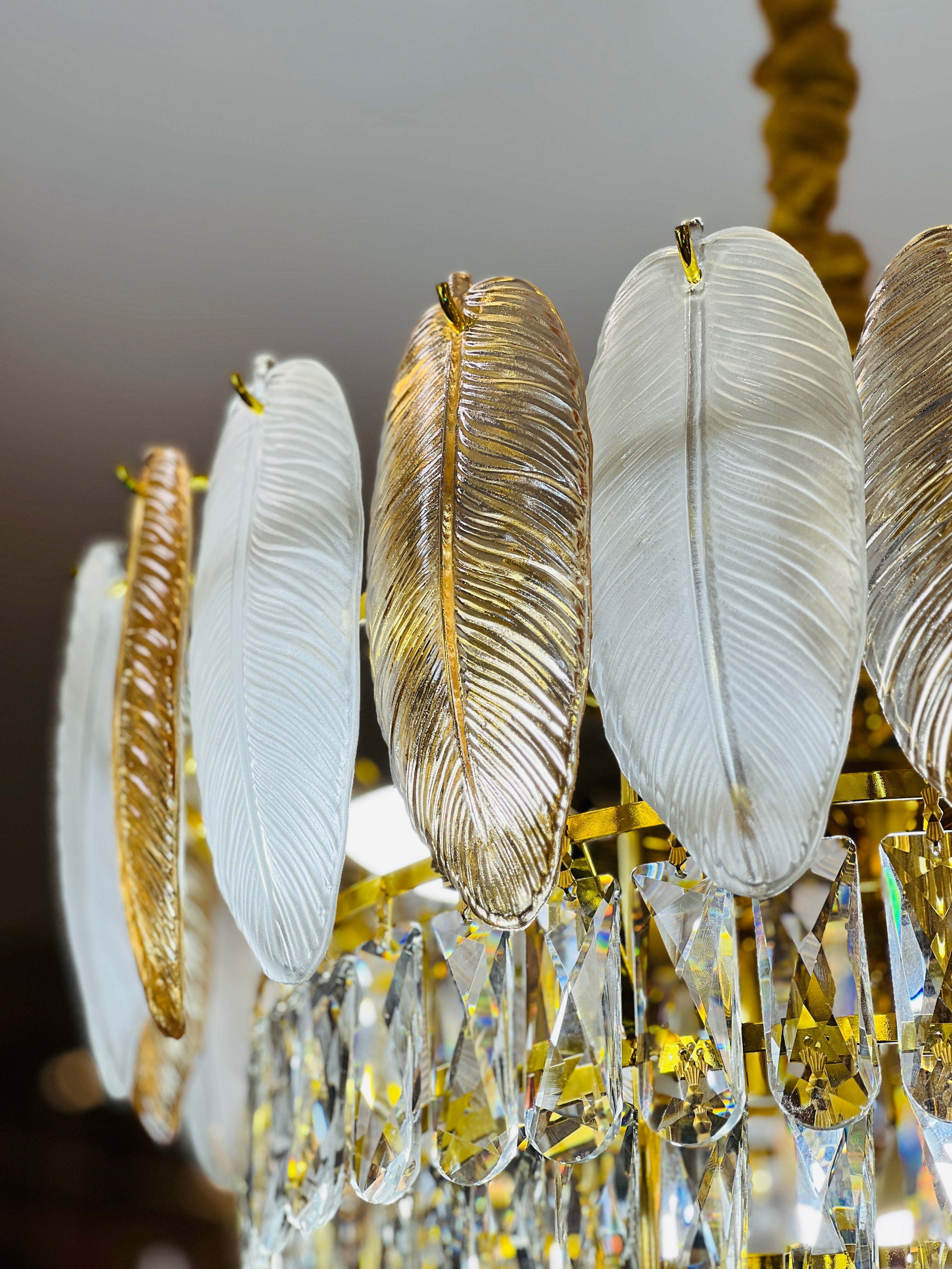 FEATHER , Lustre ronde en cristal pour salon