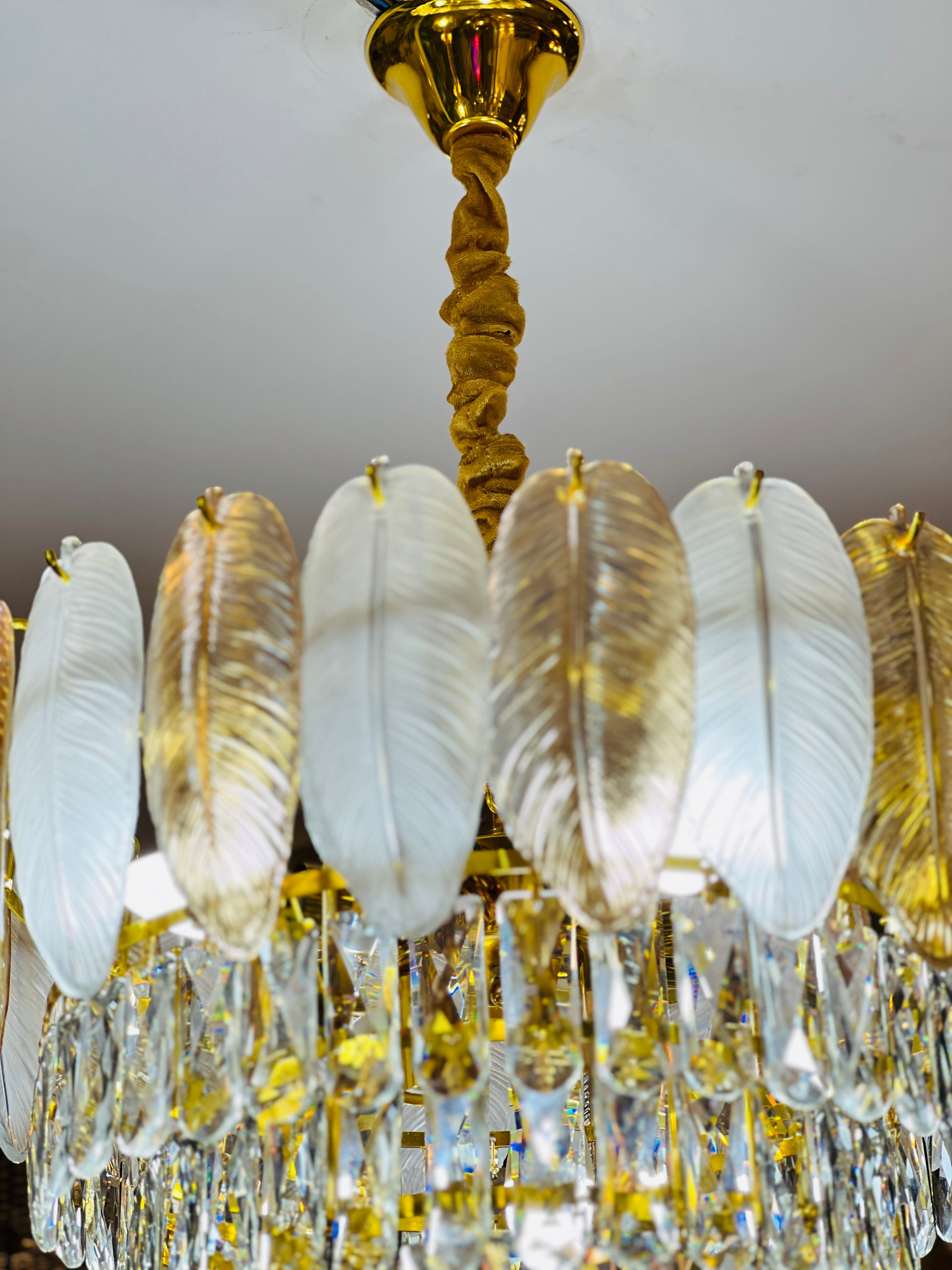 FEATHER , Lustre ronde en cristal pour salon