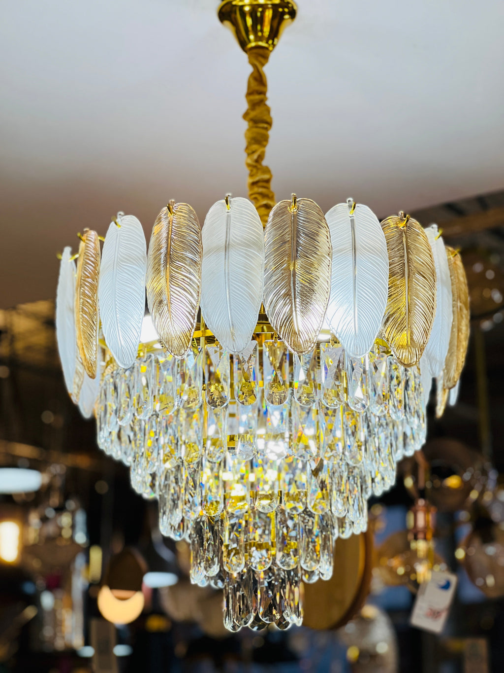 FEATHER , Lustre ronde en cristal pour salon